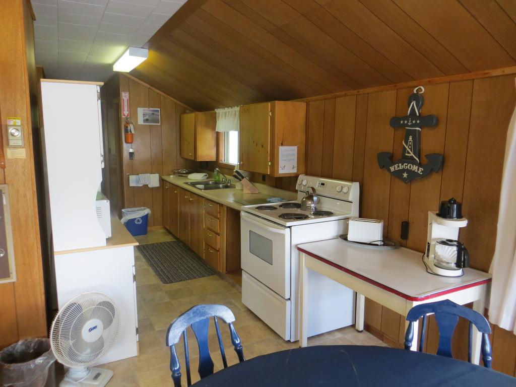 Bondi Village Cottage Resort Lake of Bays Luaran gambar